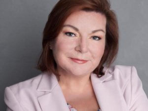 Amanda_Hsu_8283-300x225 Headshot Gallery