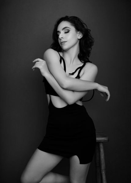 Amanda_Hsu_2310web-dancer-model-actor-headshot-portfolio-428x600 Gallery