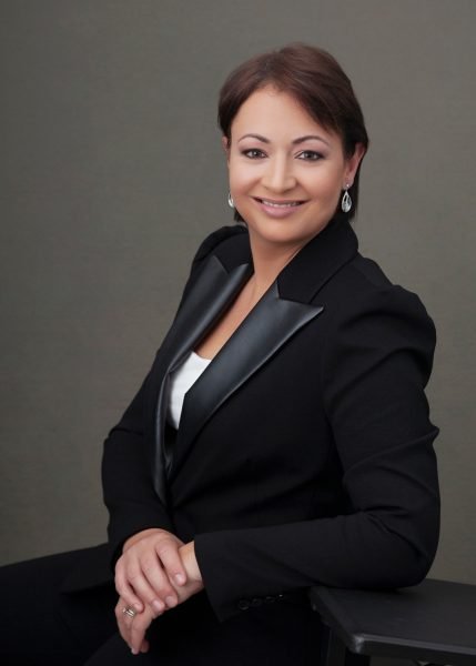 Amanda_Hsu_9029web-429x600 Headshot Gallery