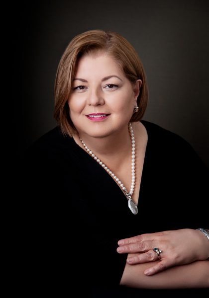 MG_4051-420x600 Headshot Gallery