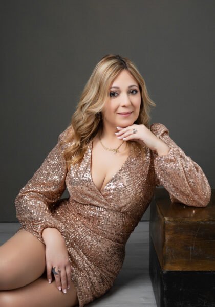 Amanda_Hsu_3735_web-420x600 Gallery